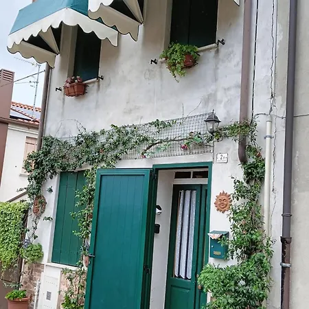 Piccola Casa Shabby 500m Castello Di Appartement *