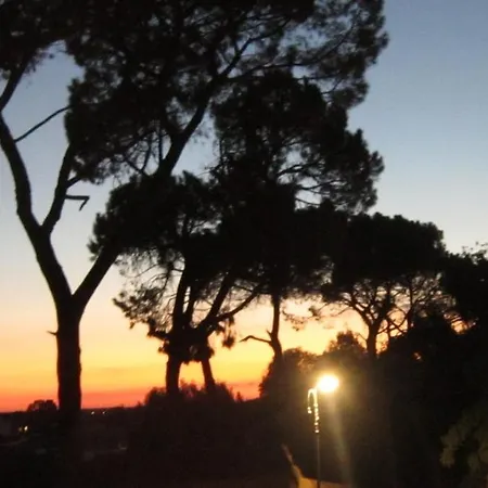 Piccola Casa Shabby 500m Castello Di Appartement