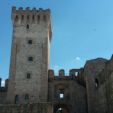 Piccola Casa Shabby 500m Castello Di *