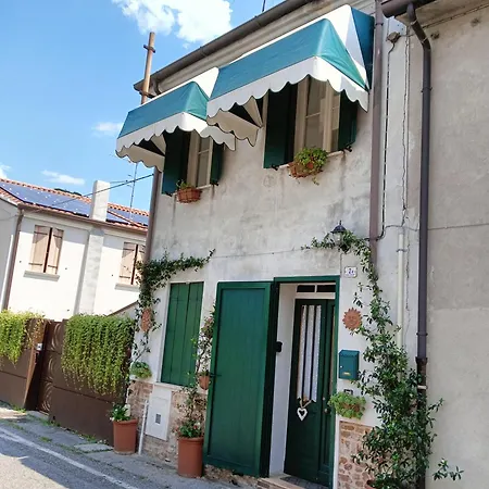Piccola Casa Shabby 500m Castello Di *