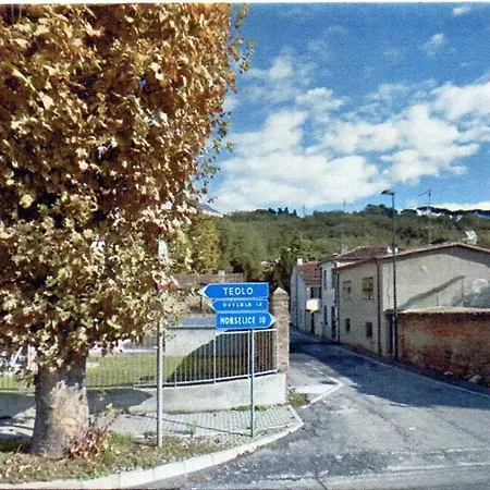 Piccola Casa Shabby 500m Castello Di *
